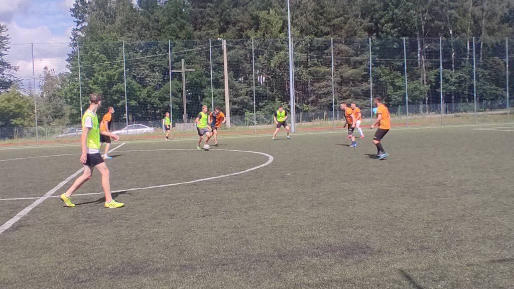 Powróciła Miejska Liga Futsalu w Stąporkowie [zdjęcia]