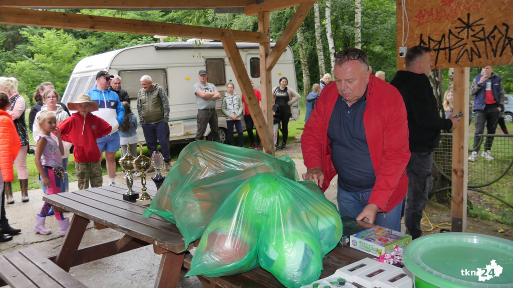 Wędkarskie wakacje dla dzieci zainicjowano w Baryczy [fotorelacja]