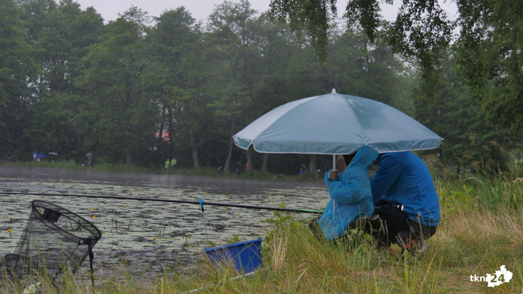 Wędkarskie wakacje dla dzieci zainicjowano w Baryczy [fotorelacja]