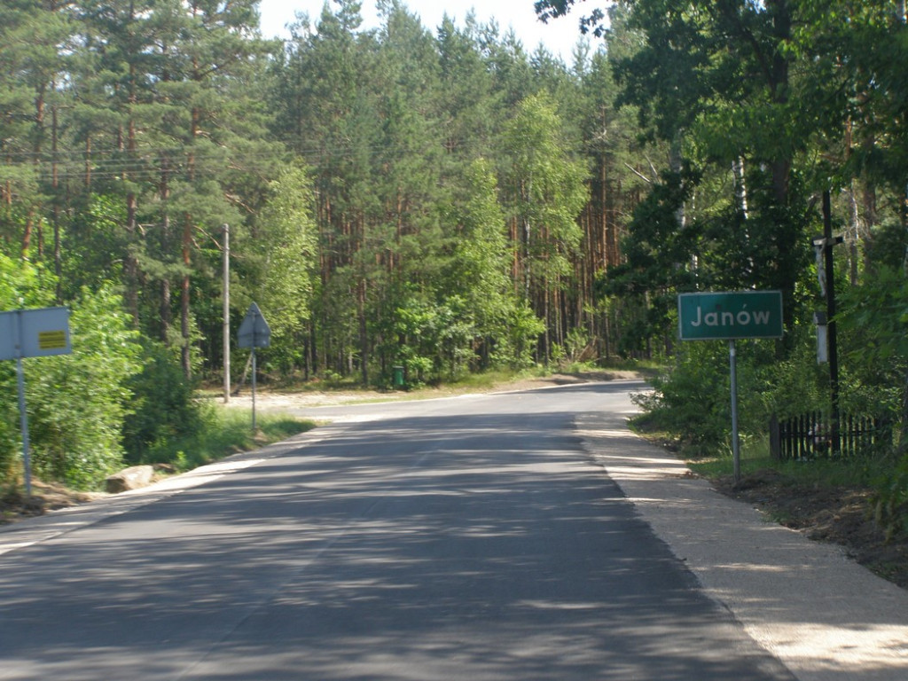 Bieżące remonty dróg w powiecie koneckim [zdjęcia]