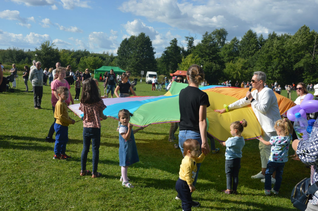 Rodzinny piknik na Browarach w Końskich. To była doskonała zabawa [wideo, zdjęcia]