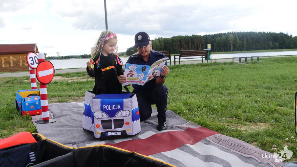Turniej siatkówki plażowej mixtów na nowych boiskach nad Antoniowem [Zdjęcia]