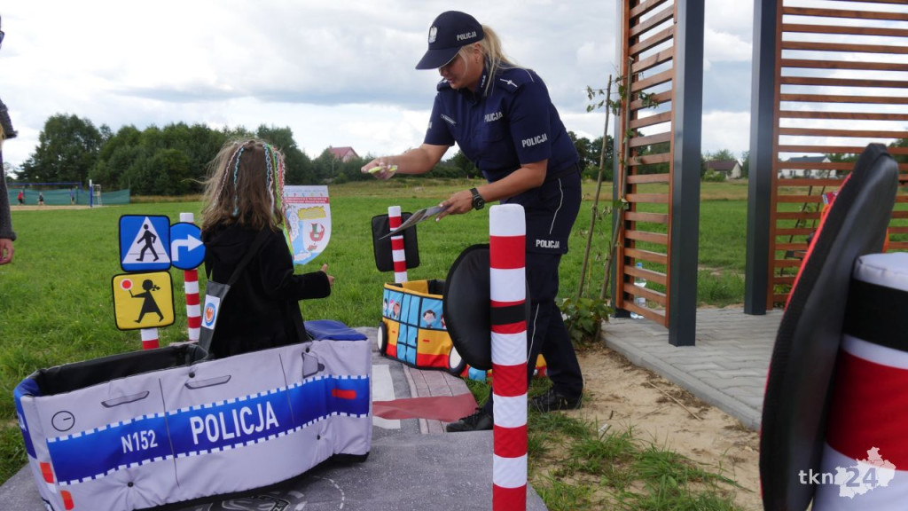 Turniej siatkówki plażowej mixtów na nowych boiskach nad Antoniowem [Zdjęcia]