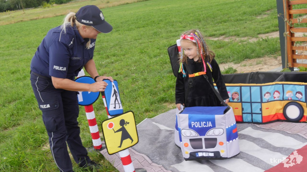 Turniej siatkówki plażowej mixtów na nowych boiskach nad Antoniowem [Zdjęcia]