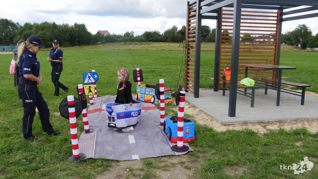 Turniej siatkówki plażowej mixtów na nowych boiskach nad Antoniowem [Zdjęcia]
