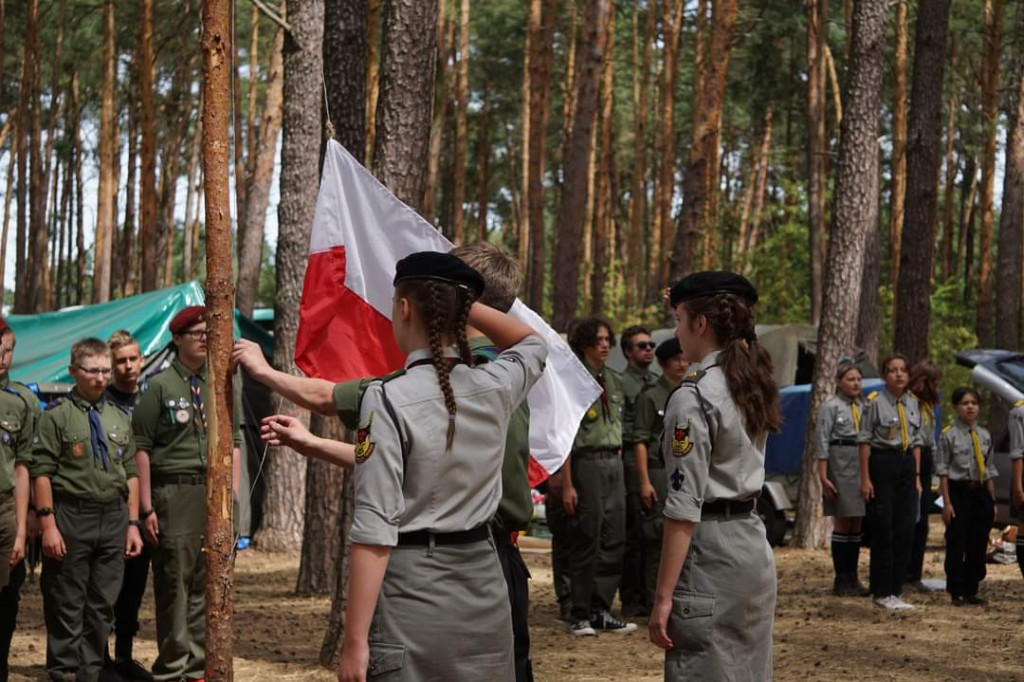 Harcerze doskonalili swoje umiejętności na letnim obozie [zdjęcia[