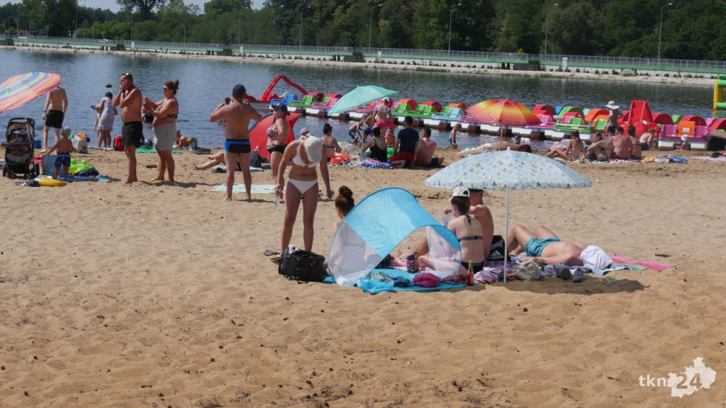Upalny czwartek. To oznacza tłumy w Sielpi [fotorelacja]