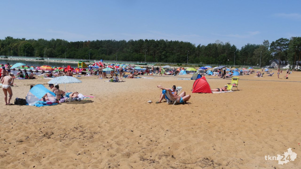 Upalny czwartek. To oznacza tłumy w Sielpi [fotorelacja]