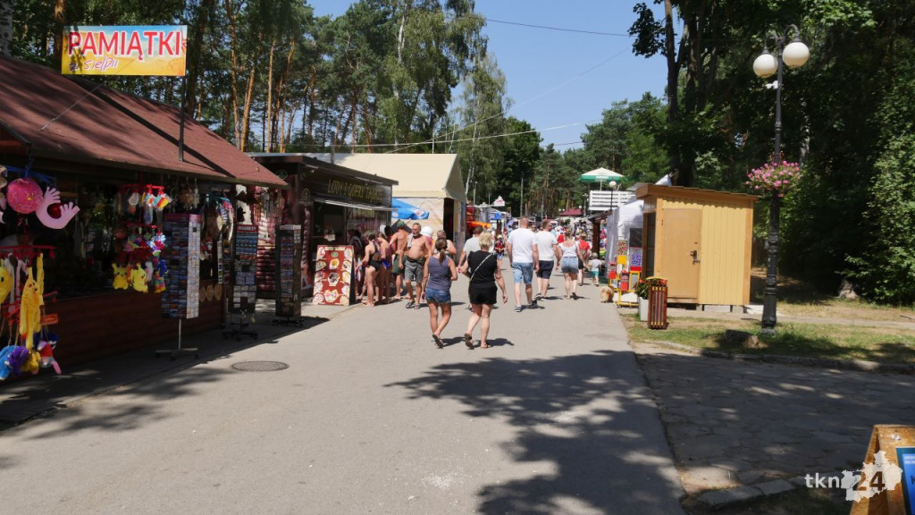 Upalny czwartek. To oznacza tłumy w Sielpi [fotorelacja]