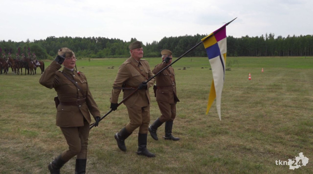 Kolejne ułańskie święto w Białym Ługu. Był pogrzeb żołnierzy i rekonstrukcje [wideo, zdjęcia]