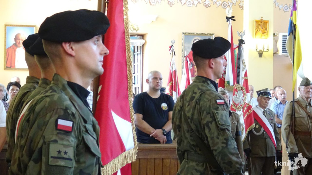 Pogrzeb nieznanych Ułanów w Pilczycy [Zdjęcia]