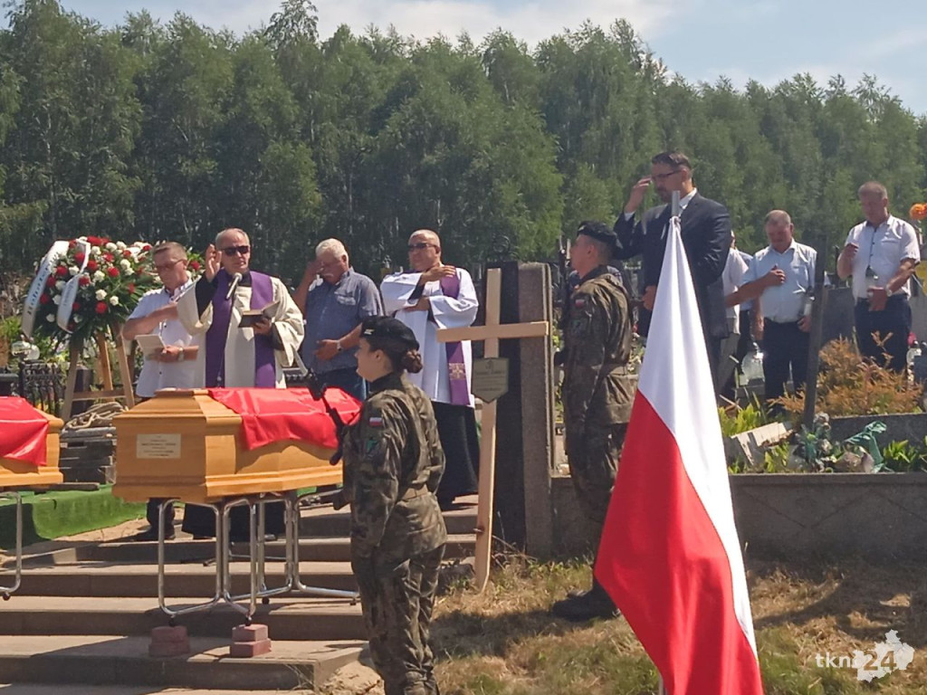 Pogrzeb nieznanych Ułanów w Pilczycy [Zdjęcia]