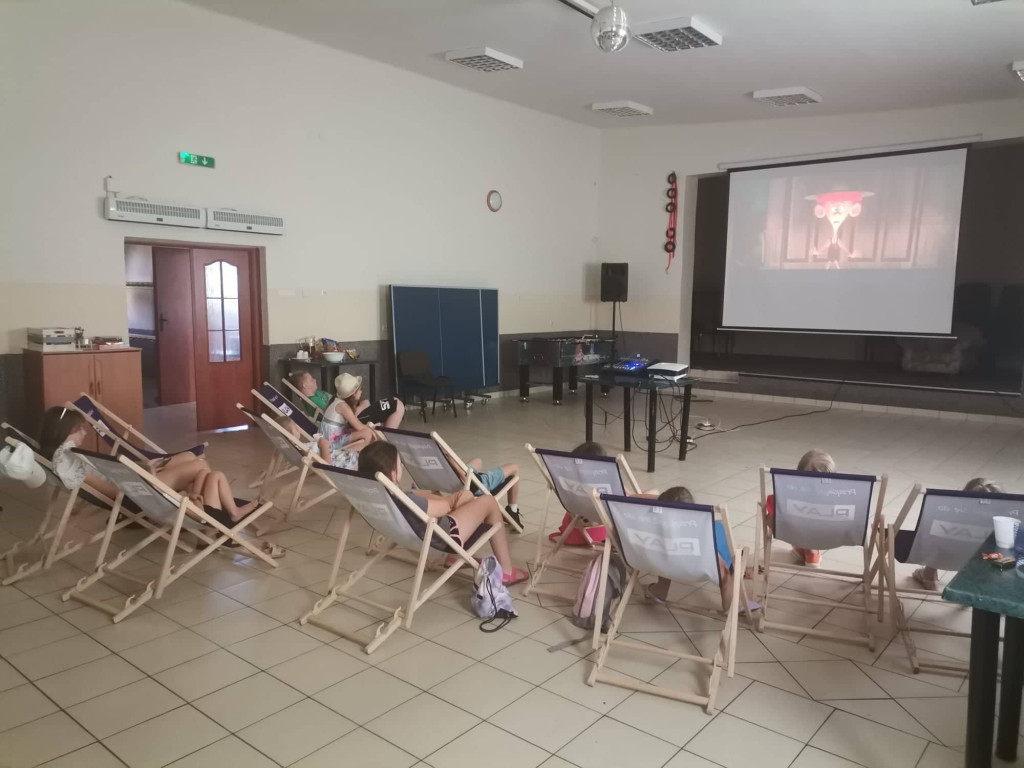 Dzieci z Rogowa i Kornicy spędziły bardzo miło tydzień. Jak? [Zdjęcia]