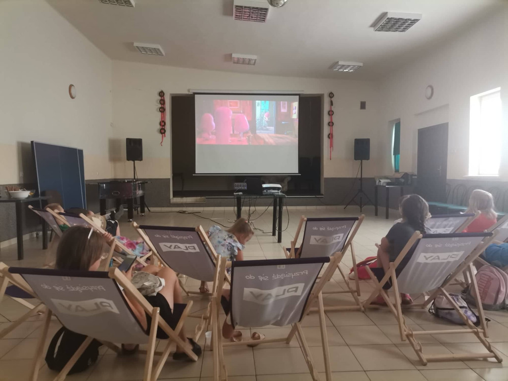 Dzieci z Rogowa i Kornicy spędziły bardzo miło tydzień. Jak? [Zdjęcia]