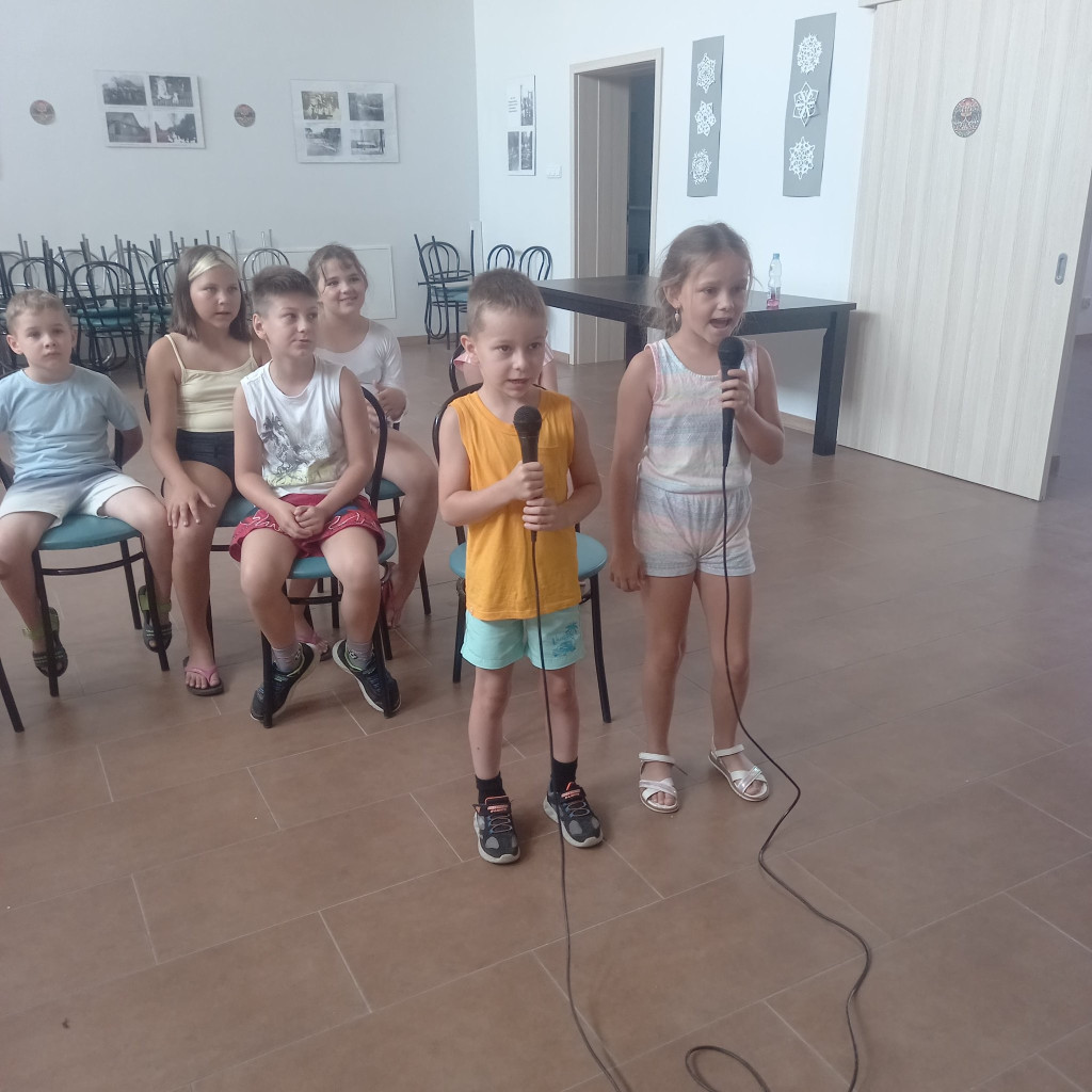 Dzieci z Rogowa i Kornicy spędziły bardzo miło tydzień. Jak? [Zdjęcia]