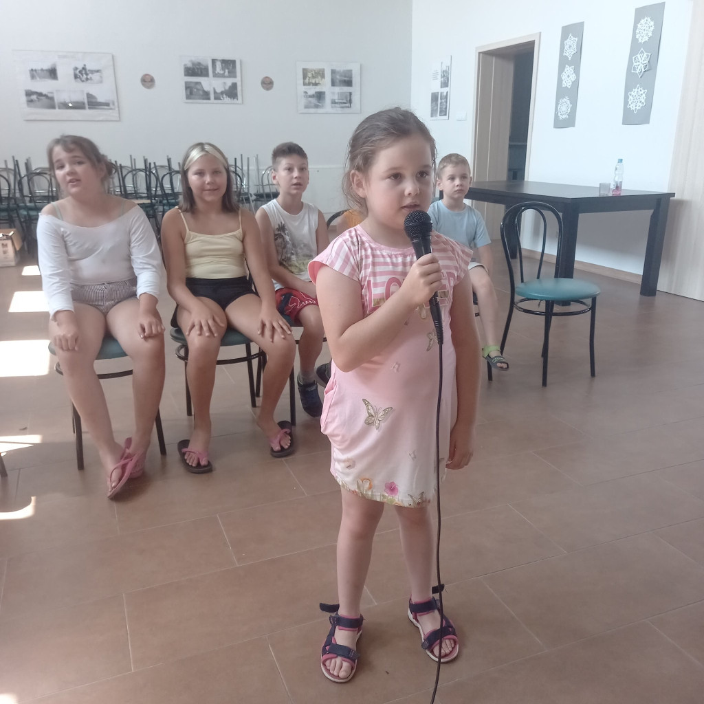 Dzieci z Rogowa i Kornicy spędziły bardzo miło tydzień. Jak? [Zdjęcia]