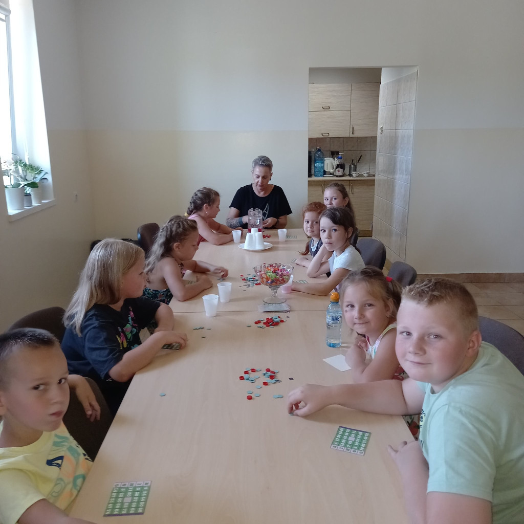 Dzieci z Rogowa i Kornicy spędziły bardzo miło tydzień. Jak? [Zdjęcia]