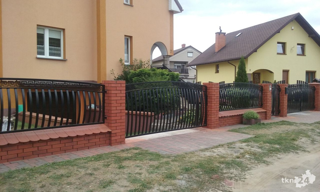 LUKSPAW z nowymi niższymi cenami na ogrodzenia i balustrady! [wideo, zdjęcia]