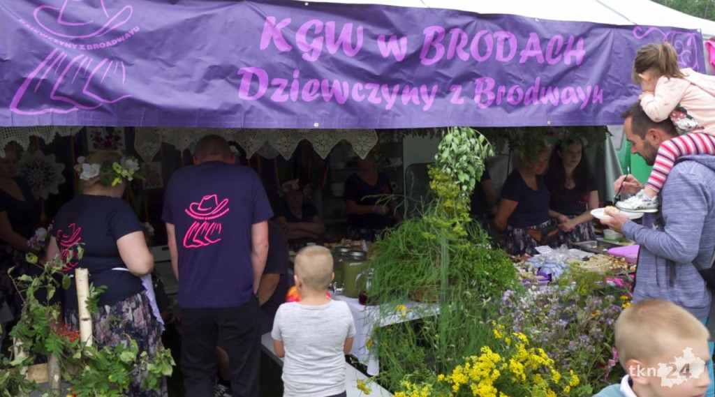 Piła-Szabelnia i Przybyszowy najlepsze na koneckim Przeglądzie KGW [wideo, zdjęcia]