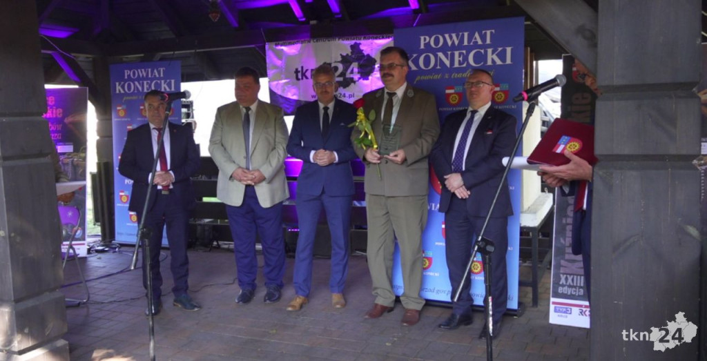 Poznajcie laureatów powiatowych nagród 2022! [wideo, zdjęcia]