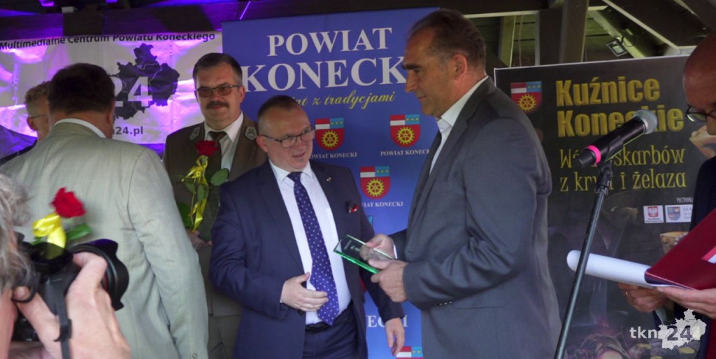 Poznajcie laureatów powiatowych nagród 2022! [wideo, zdjęcia]