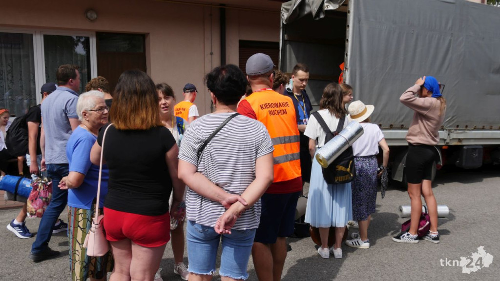 Około 160 koneckich pielgrzymów już na trasie! [wideo, zdjęcia]