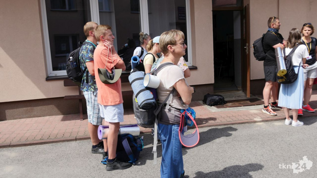 Około 160 koneckich pielgrzymów już na trasie! [wideo, zdjęcia]