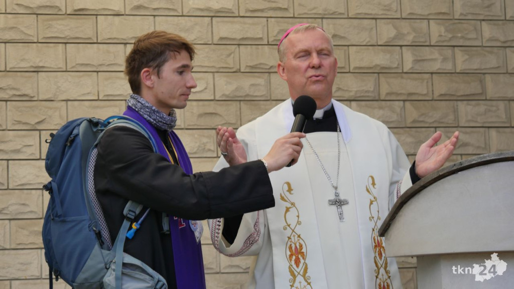 Około 160 koneckich pielgrzymów już na trasie! [wideo, zdjęcia]