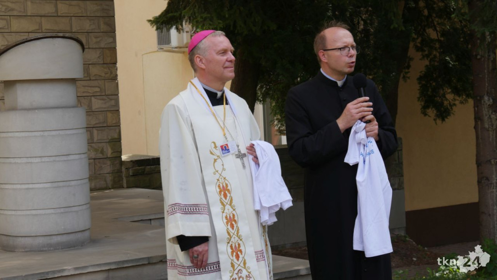 Około 160 koneckich pielgrzymów już na trasie! [wideo, zdjęcia]
