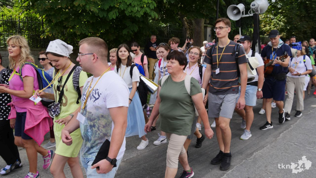 Około 160 koneckich pielgrzymów już na trasie! [wideo, zdjęcia]