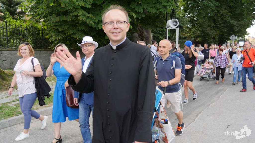 Około 160 koneckich pielgrzymów już na trasie! [wideo, zdjęcia]