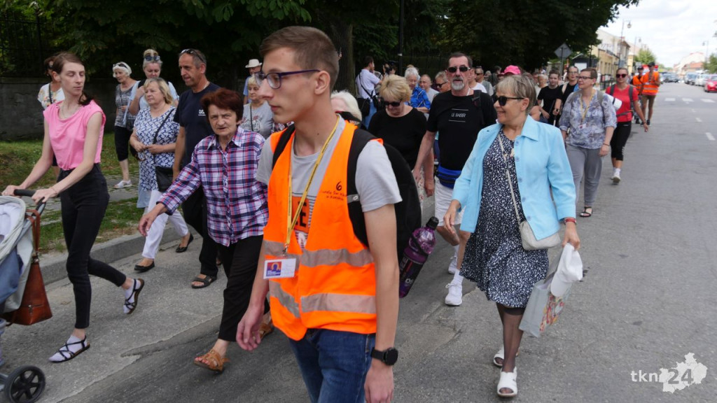 Około 160 koneckich pielgrzymów już na trasie! [wideo, zdjęcia]
