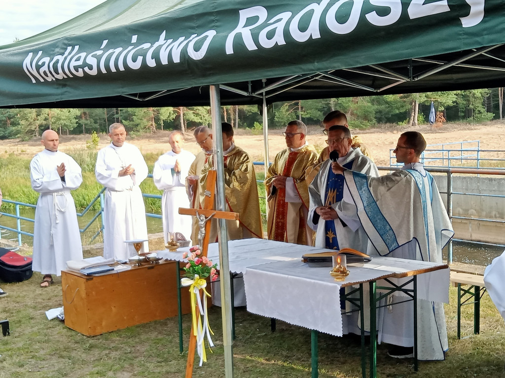 Z Sielpi do Słupi Koneckiej. Przed koneckimi pątnikami drugi dzień [zdjęcia]