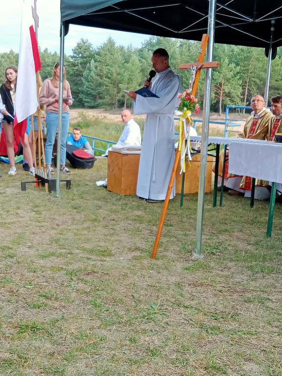 Z Sielpi do Słupi Koneckiej. Przed koneckimi pątnikami drugi dzień [zdjęcia]