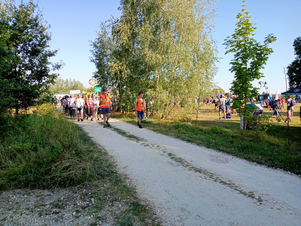 Nasi na pielgrzymce. Fotorelacja z trzeciego dnia