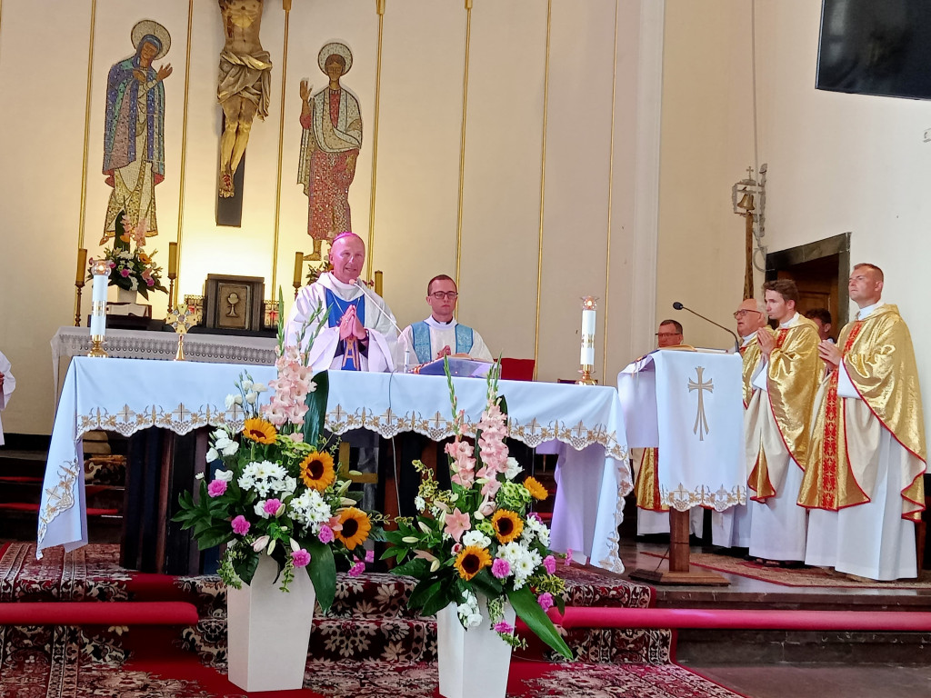 Pątnicy w przedostatnim dniu spotkali się z biskupem [fotorelacja]