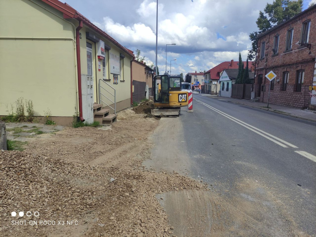 Prace drogowe na ulicy Kazanowskiej w Końskich