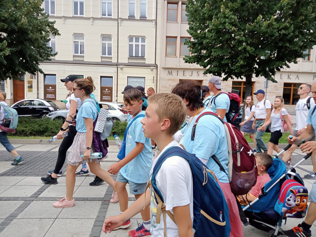 Koneccy pielgrzymi dotarli na Jasną Górę