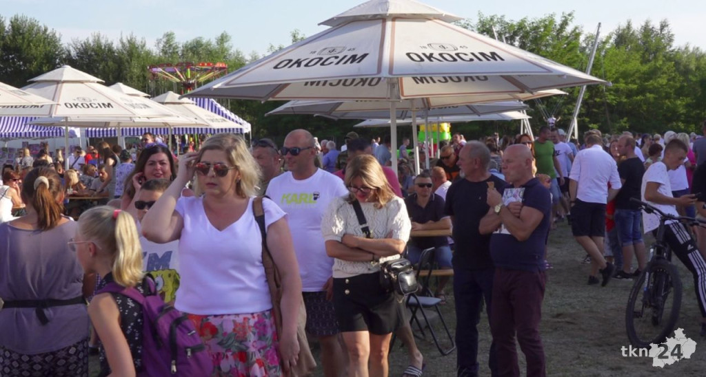 Słoneczne święto Gowarczowa. Mnóstwo osób na tradycyjnym festynie [wideo, zdjęcia]