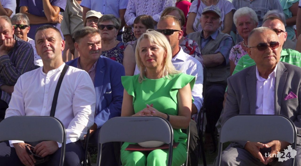 Słoneczne święto Gowarczowa. Mnóstwo osób na tradycyjnym festynie [wideo, zdjęcia]