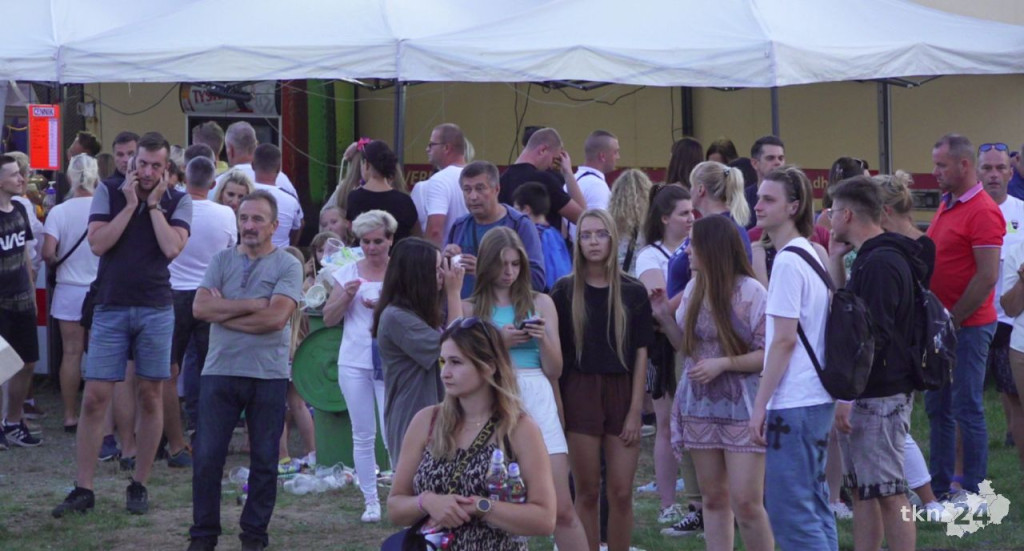 Słoneczne święto Gowarczowa. Mnóstwo osób na tradycyjnym festynie [wideo, zdjęcia]