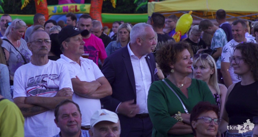 Słoneczne święto Gowarczowa. Mnóstwo osób na tradycyjnym festynie [wideo, zdjęcia]