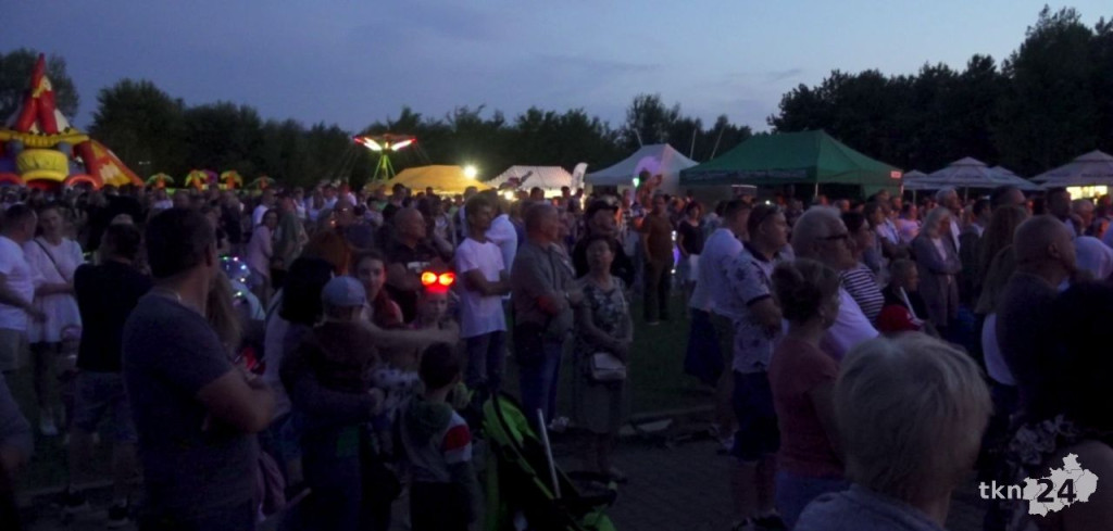 Słoneczne święto Gowarczowa. Mnóstwo osób na tradycyjnym festynie [wideo, zdjęcia]