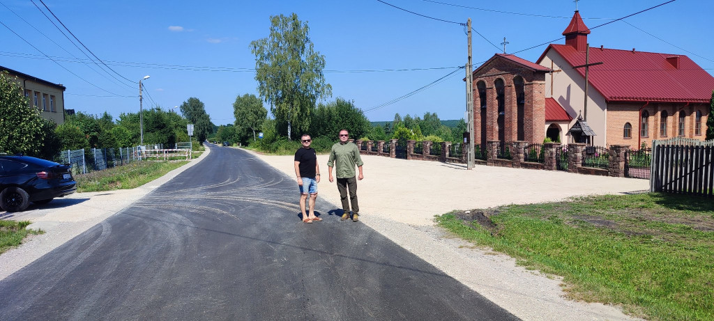Remonty dróg powiatowych w gminie Radoszyce [zdjęcia]
