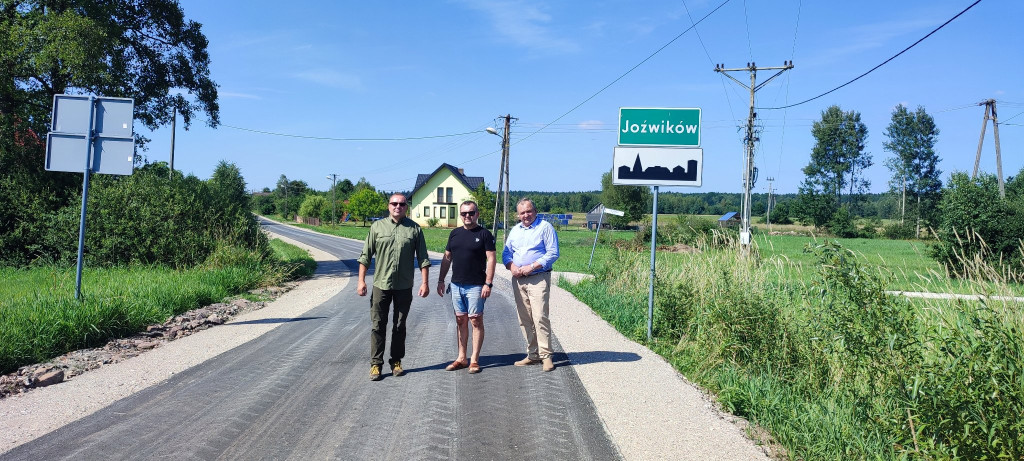 Remonty dróg powiatowych w gminie Radoszyce [zdjęcia]