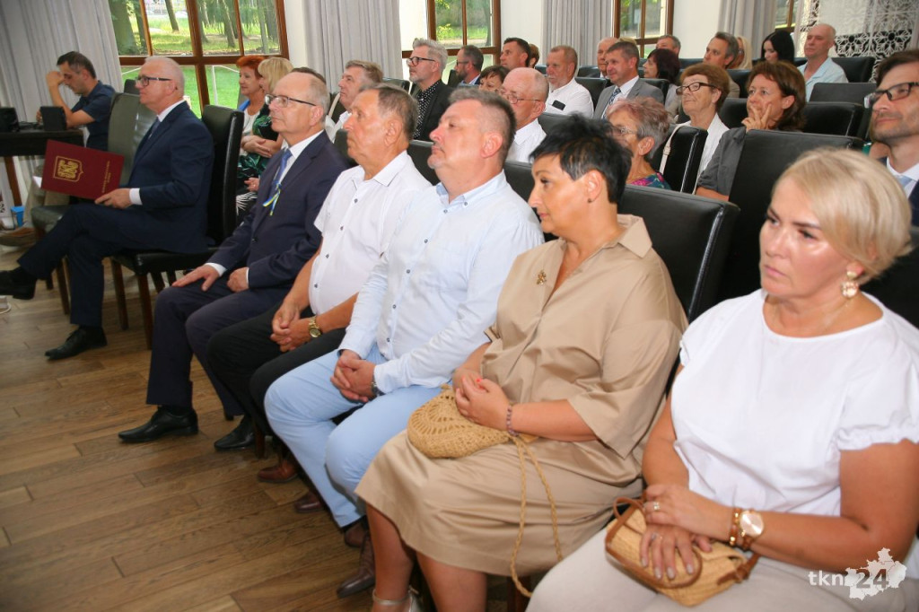 Dni Końskich 2022. Glorietty, foodtrucki i festiwal kolorów na start! [WIDEO]