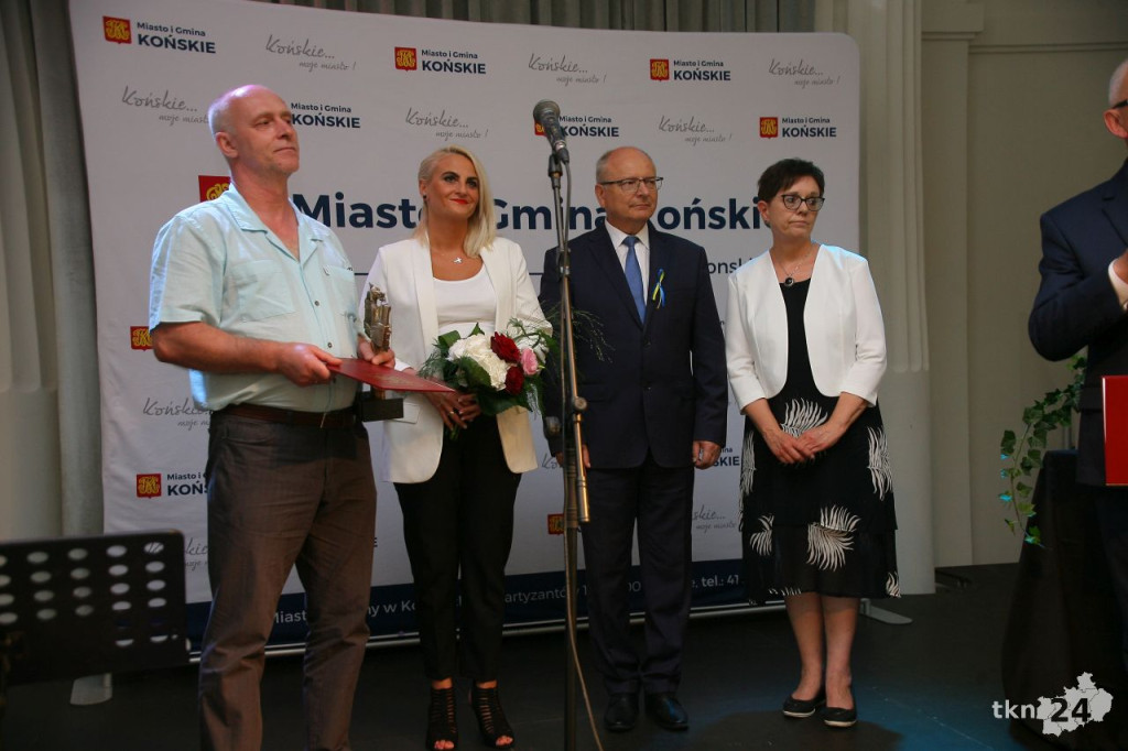 Dni Końskich 2022. Glorietty, foodtrucki i festiwal kolorów na start! [WIDEO]