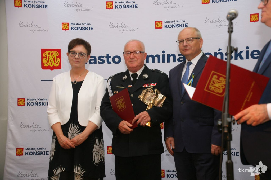 Dni Końskich 2022. Glorietty, foodtrucki i festiwal kolorów na start! [WIDEO]