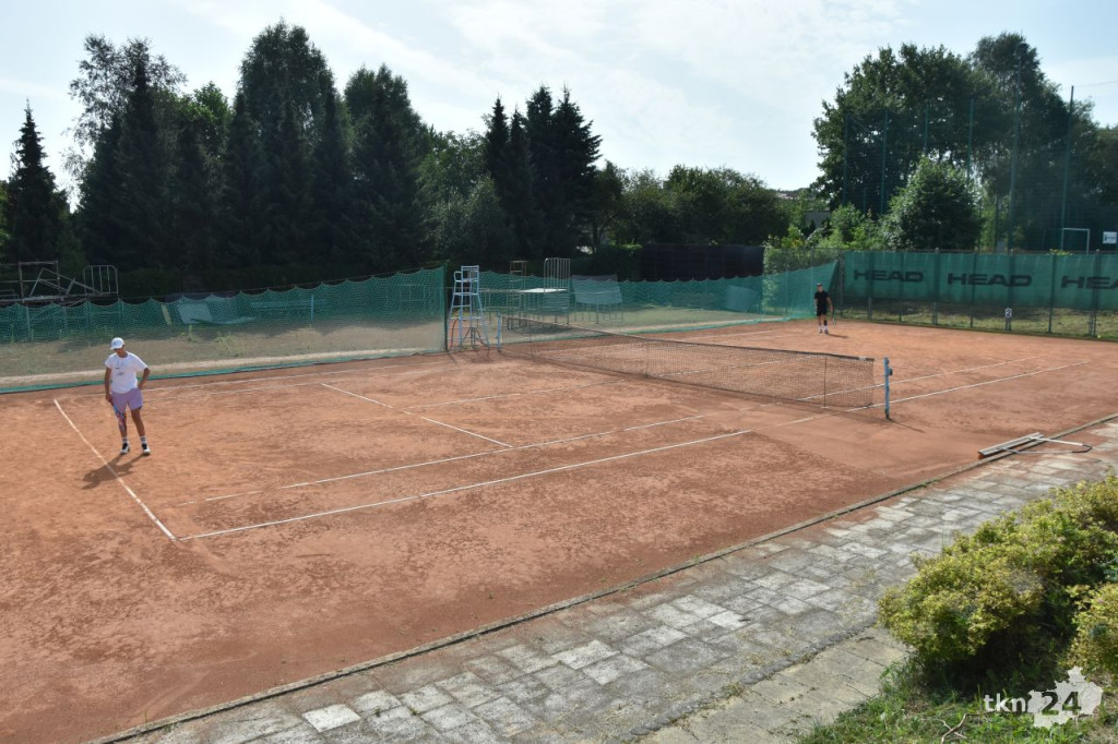 Dni Końskich 2022. Afromental, turnieje sportowe, wystawa aut [wideo, zdjęcia]