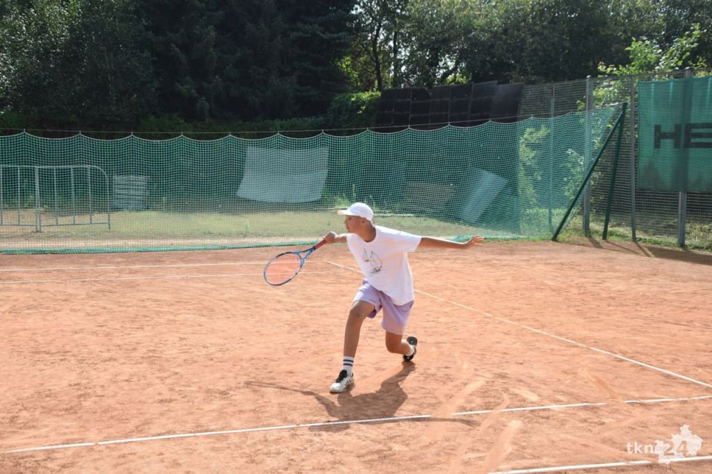Dni Końskich 2022. Afromental, turnieje sportowe, wystawa aut [wideo, zdjęcia]
